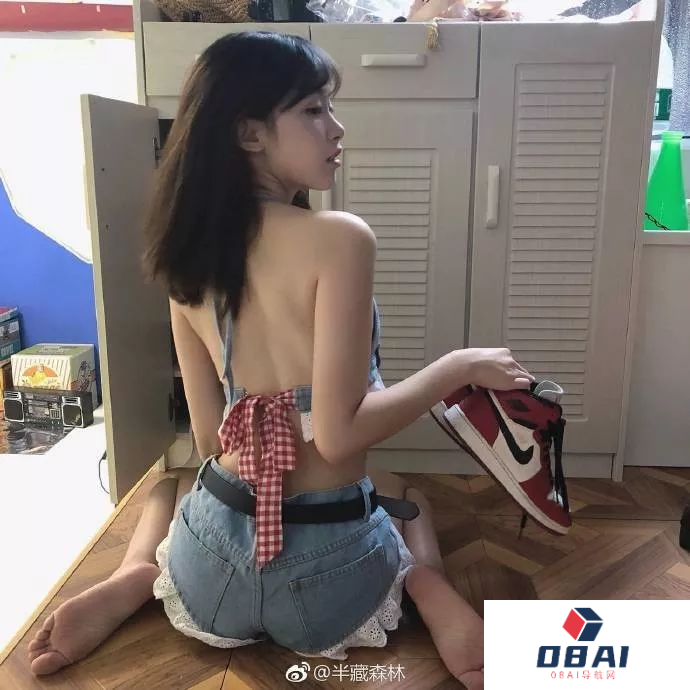 虚拟女友,还是“人工智障”?王思聪“点名”的网红成了AI女友 虚拟女友,还是“人工智障”?王思聪“点名”的网红成了AI女友