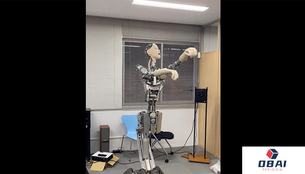 Alter3：GPT-4 为人形机器人运动和对话控制提供动力