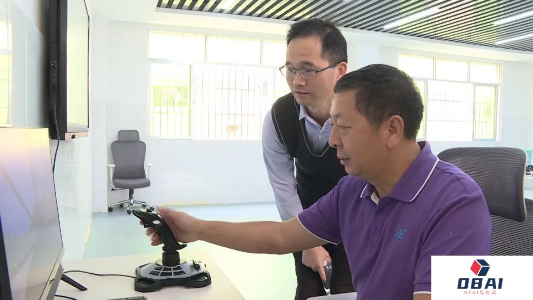 【百校联百县助力“百千万工程”】赋能教育，智启未来！龙川县人工智能教育新篇开启～