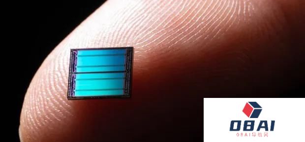 人工智能规模庞大 但有些人想让它变小