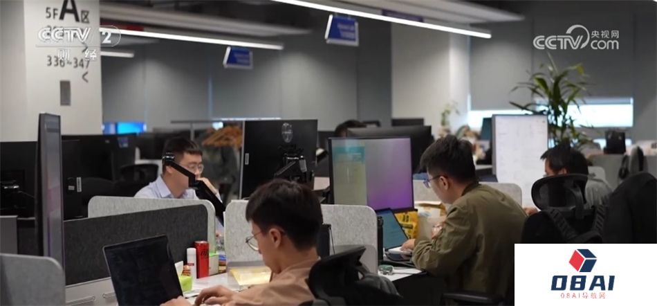 我国推动“AI+X”跨界人才培养 人工智能就业前景让相关专业热度持续攀升