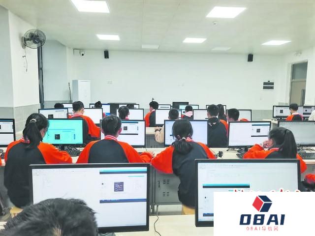 信息科技纳入中考科目范围 教学内容主要包括互联网、物联网、人工智能三大块