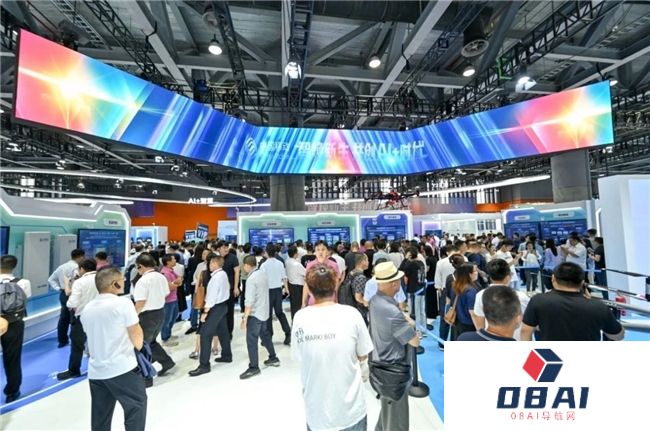 重塑AI大模型智能终端新体验，TCL实业亮相中国移动全球合作伙伴大会