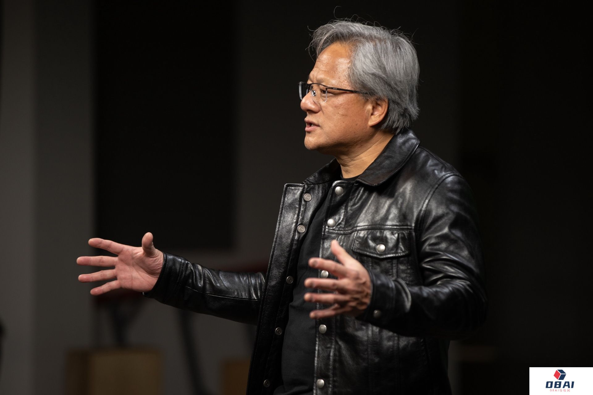 黄仁勋台北电脑展演讲精编：英伟达将以每年一代的速度推出AI芯片，推动生成式AI时代