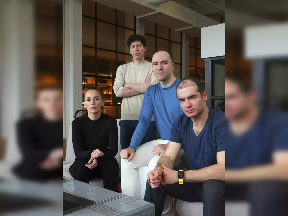 OpenAI「超级对齐团队」正式解散丨ChatGPT Plus将加入表格创建功能丨Kimi智能助手推出付费计划