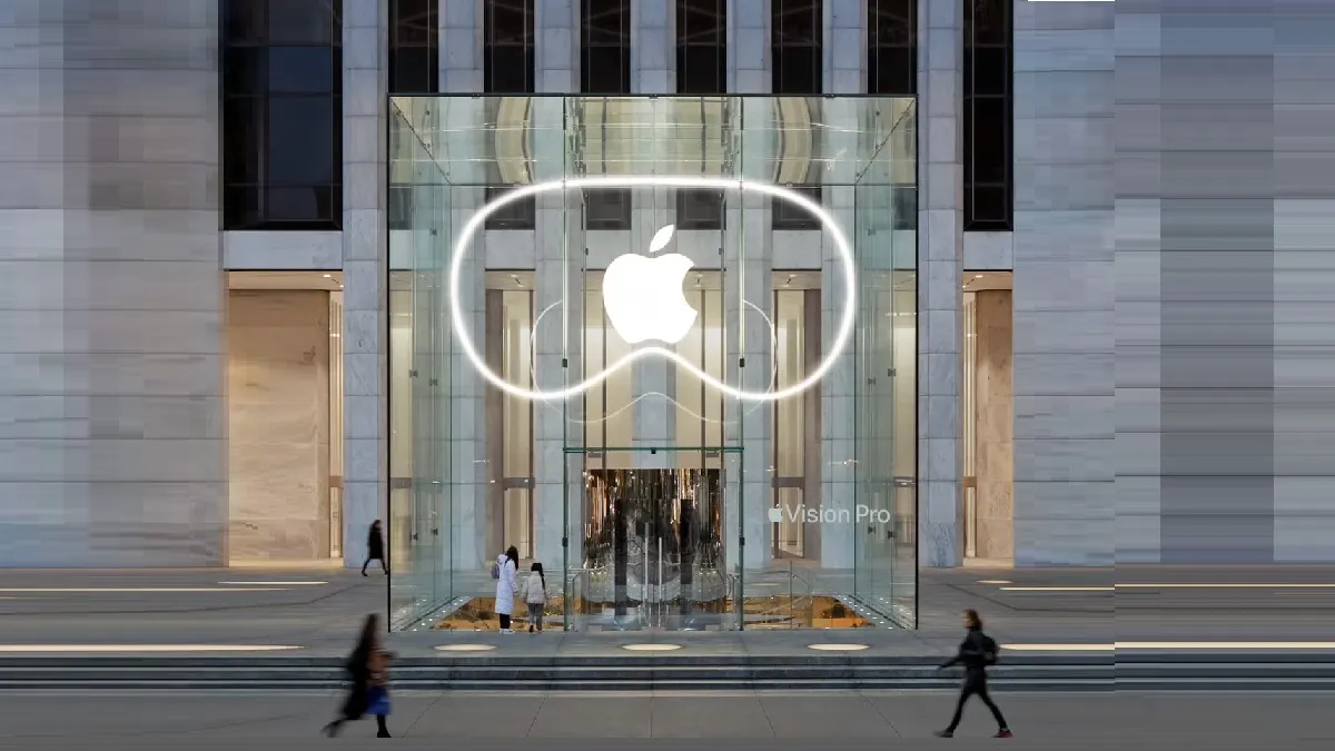 Adobe推出Firefly AI苹果MR头显应用：在ᯅ苹果Vision Pro进行AI绘画是怎样的体验？