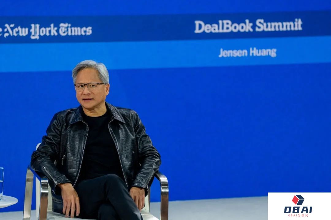 英伟达CEO黄仁勋：AGI（通用人工智能）可能在五年内超越人类智力，比如在AI芯片设计领域