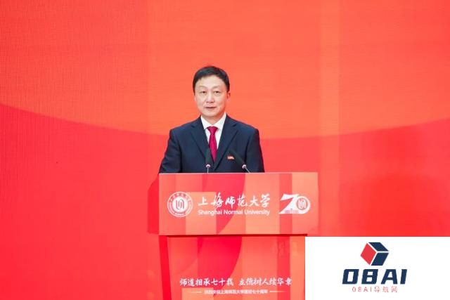 AI时代，教师是否到了要退出历史舞台的时刻？70岁的TA回答……