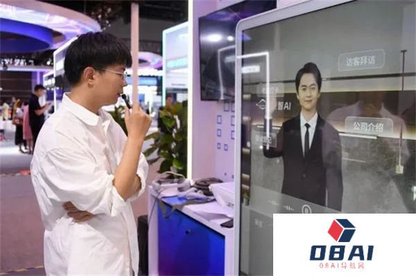 大模型不香了？科技巨头为何开始押注小模型