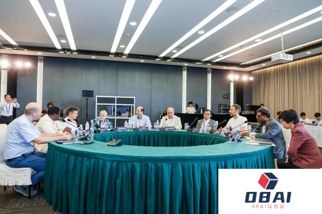 2024年世界人工智能大会“数学与人工智能”学术会议在沪举办