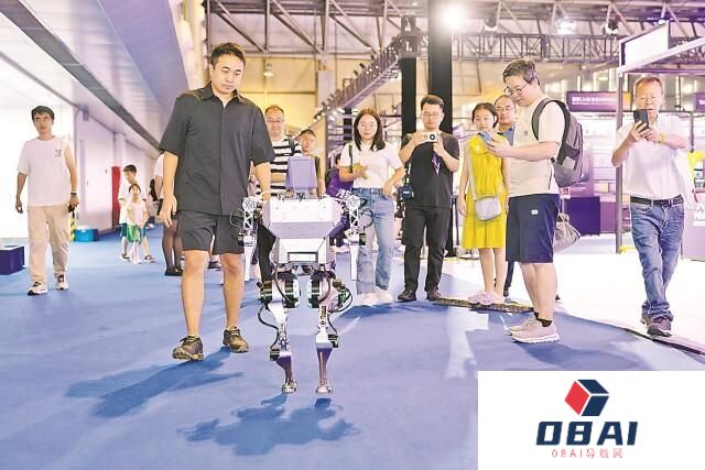 大模型应用进入深水区，人工智能技术全面开花——“智能体”成了最热AI词汇