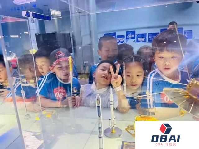 先行先试，构建人工智能教育新生态