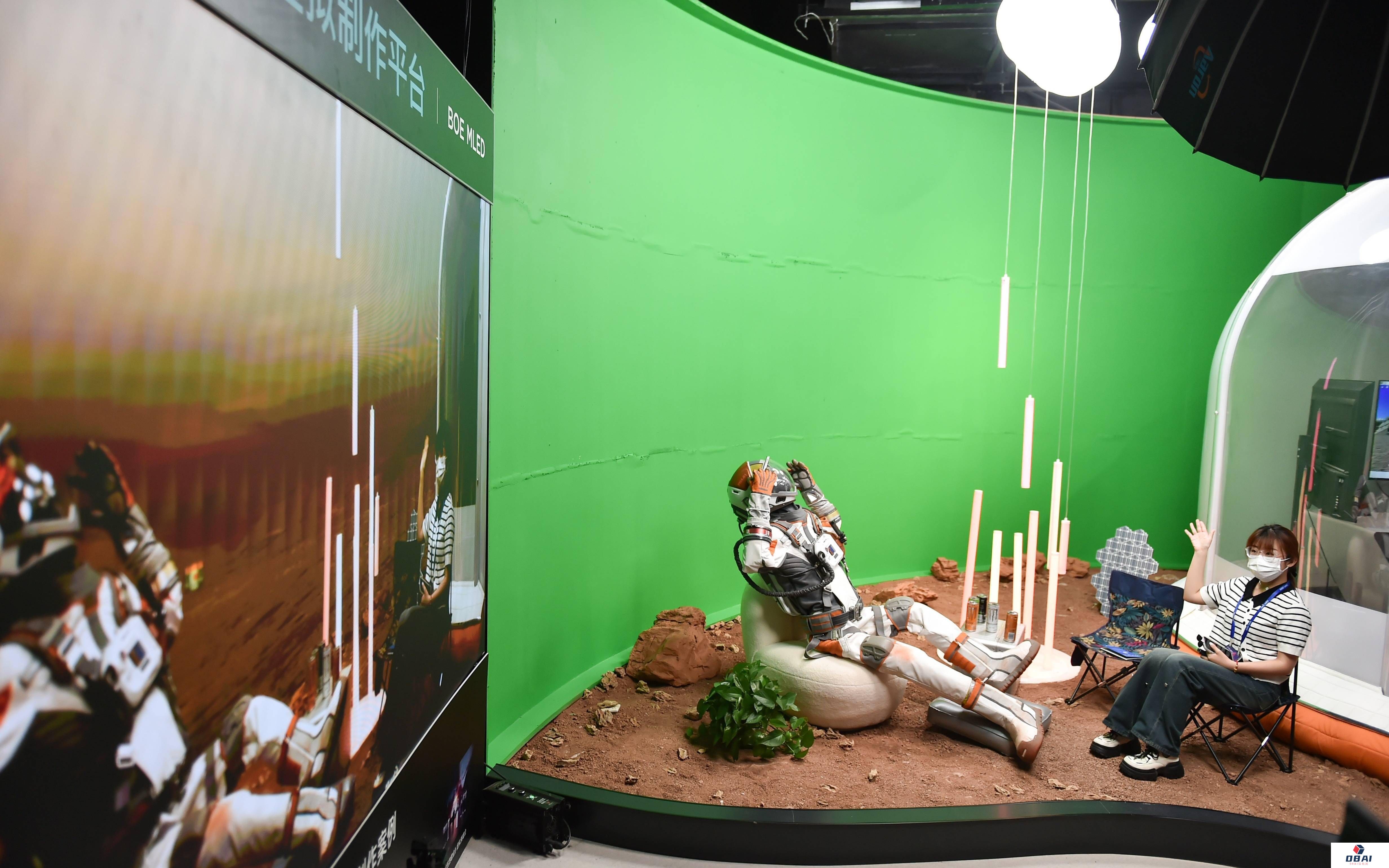 为什么恐慌？目前打工人对于AI充满了恐惧和偏执。