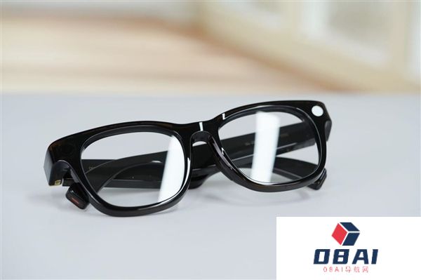 小米AI眼镜为何没有屏显功能官方回应：专注拍摄、AI语音交互