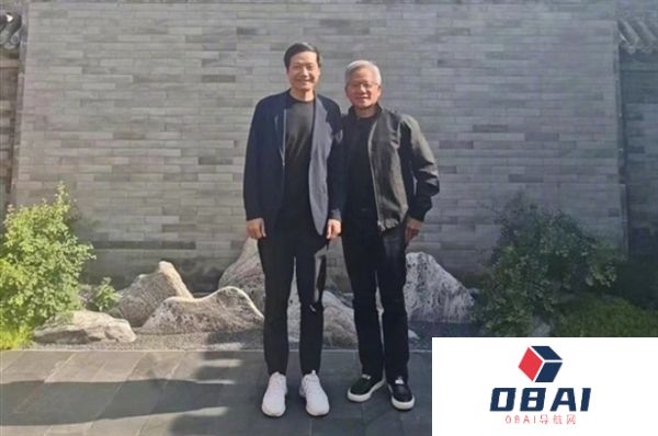 黄仁勋：我和雷军合作很久了正在合作AI、自动驾驶等