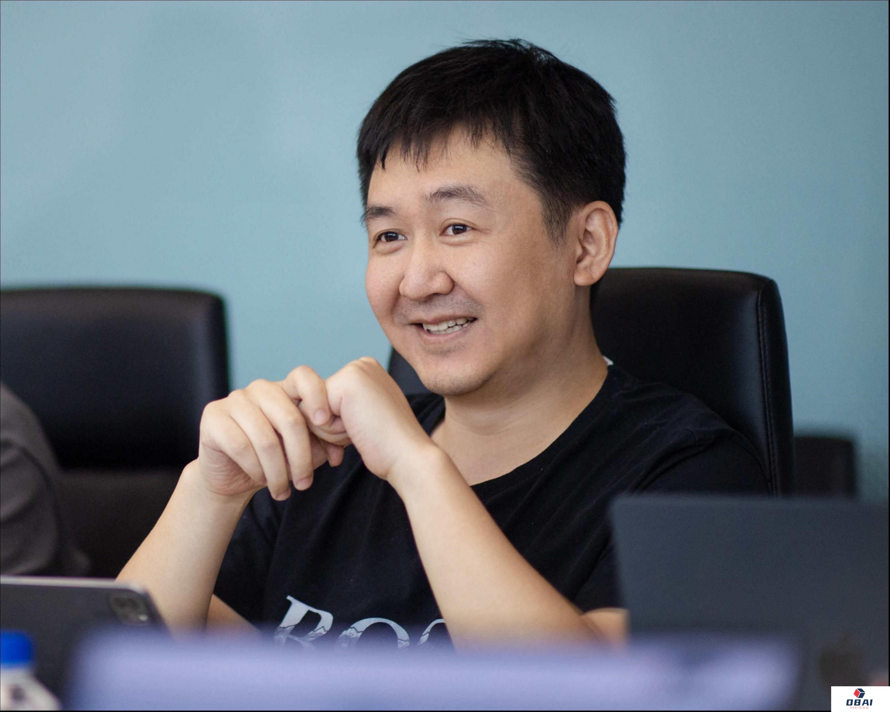 王小川的百川智能开源全新医疗增强大模型，部署成本降至DeepSeek的1/57