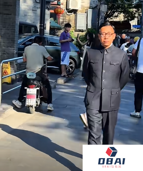 小伙酷似“溥仪”获百万点赞AI识别他的照片为末代皇帝