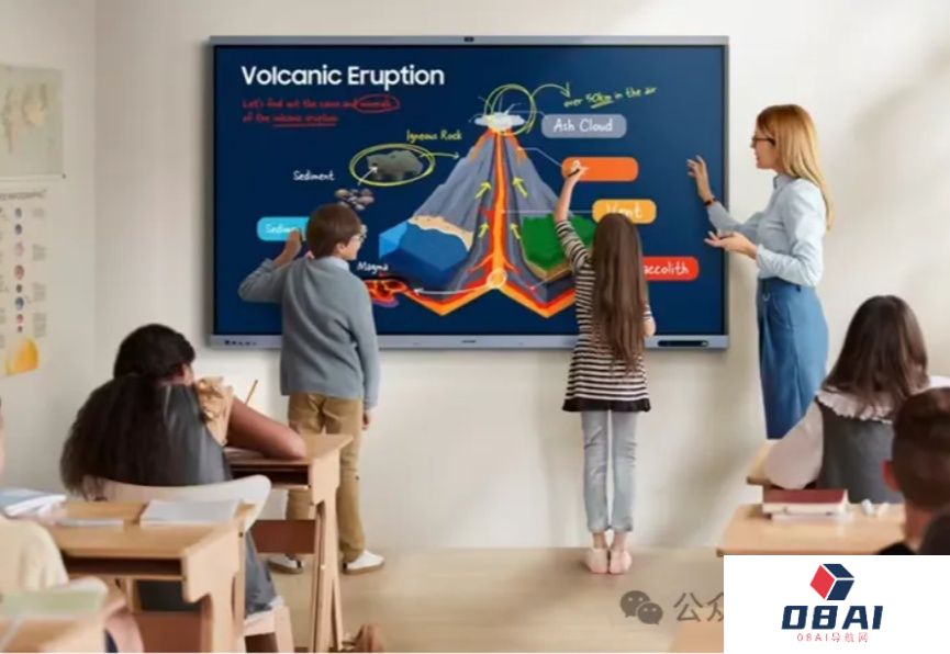 AI+智能黑板，教育显示器也需用AI重做一遍